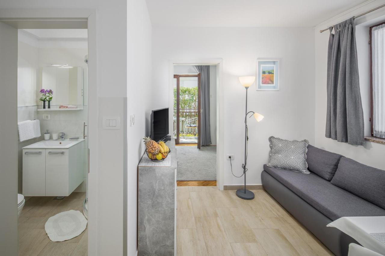 Apartments Villa Katana Porec Bagian luar foto