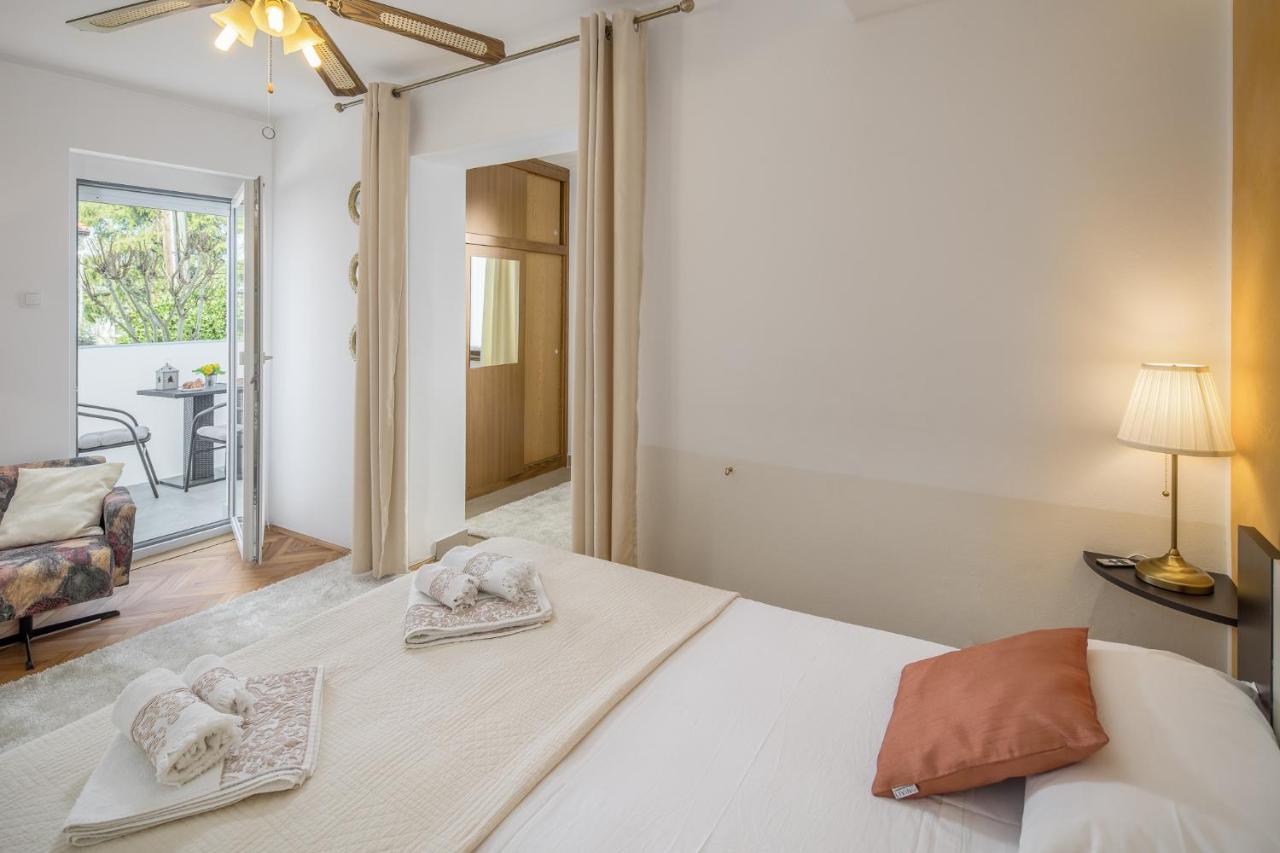 Apartments Villa Katana Porec Bagian luar foto
